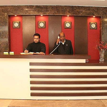 Hotel Livasa Inn Near Blk Hospital Delhi  Bagian luar foto