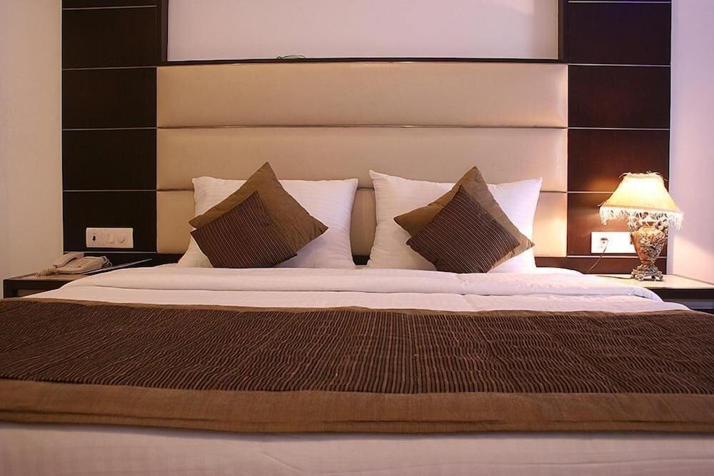 Hotel Livasa Inn Near Blk Hospital Delhi  Bagian luar foto