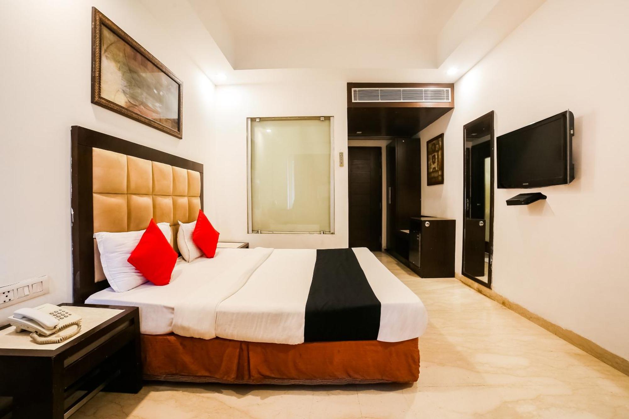 Hotel Livasa Inn Near Blk Hospital Delhi  Ruang foto