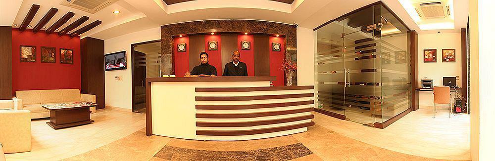 Hotel Livasa Inn Near Blk Hospital Delhi  Bagian luar foto